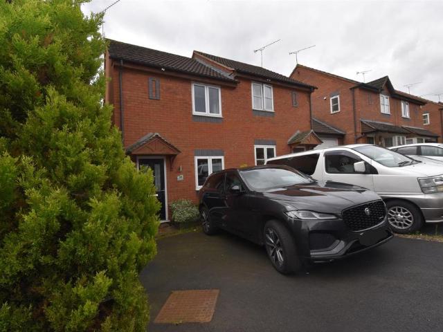 Pebble Island Way, Leamington Spa 2 bed semi detached house to rent £1,295 pcm £299 pw