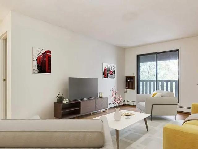 Pebble Ridge 2 Bedroom Apartment for Rent
