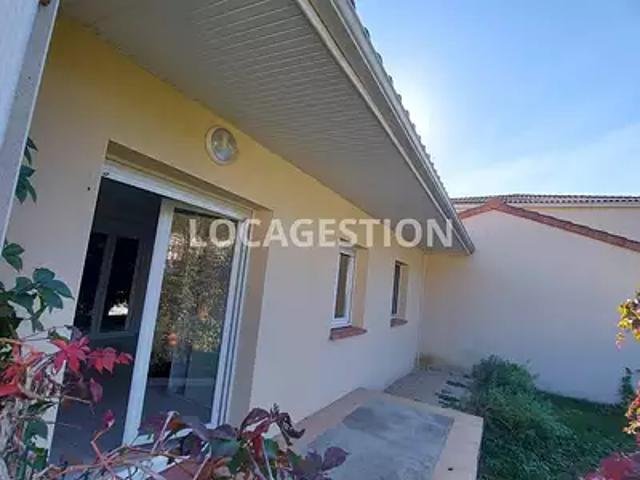 Pechbonnieu 31140 Achat / Vente appartement 2 pièces t2 terrasse parking
