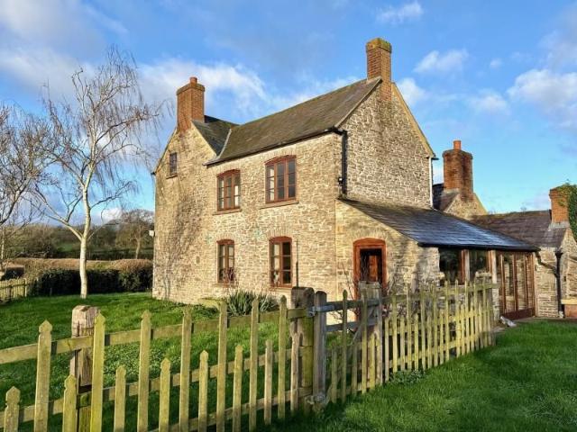 Peddington Farm, Stone, Berkeley GL13, 4 bed detached house to rent, £1,850 pcm | PrimeLocation