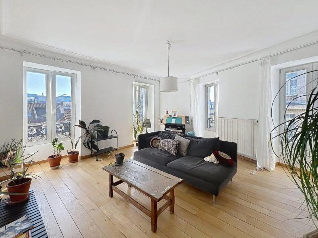 Pedestrian friendly apartment in Brussels