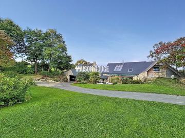 PEDERNEC Magnifique maison en pierre de caractère avec piscine chauffée et dépendances !