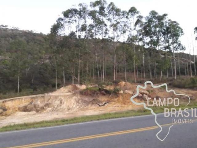PEDREIRA COM PEDRA SÃO THOMÉ COM 2 SÉCULOS DE EXPLORAÇÃO E POSSUI OS DIREITOS MINERÁRIOS !