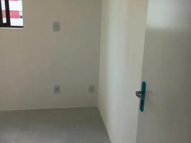 Pedro brito aluga, flet. /32m² 1sla. Qt, wc soc, coz, ameri, arm, fogao, micro onda, Raque/alug. 2.450, total