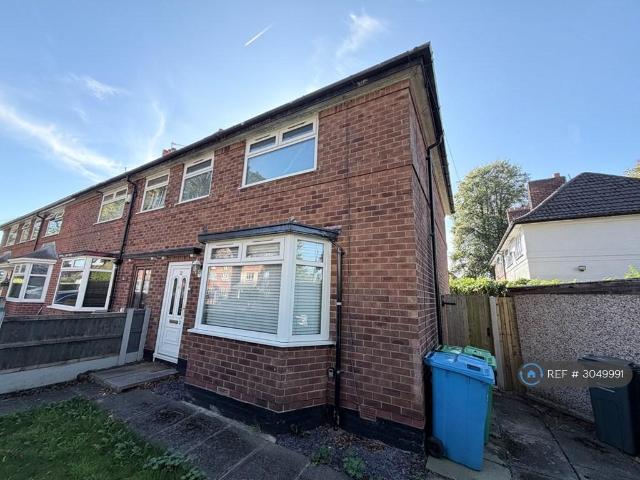 Peel Hall Road, Manchester, M22 3 bed end of terrace house to rent £1,250 pcm £288 pw