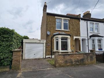 Peel Road, Harrow 5 bed end of terrace house to rent £2,700 pcm £623 pw