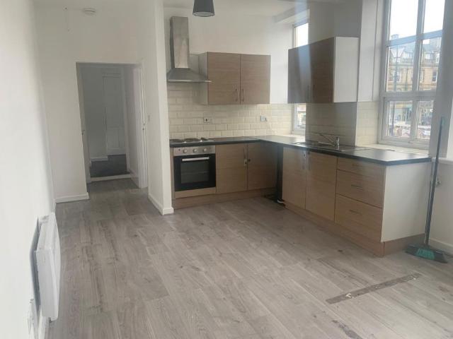 Peel Street, Accrington, Lancashire BB5, 2 bed flat to rent, £550 pcm | PrimeLocation