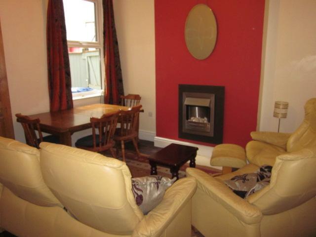 Peel Street, Derby DE22 4 bed terraced house to rent £436 pcm £101 pw