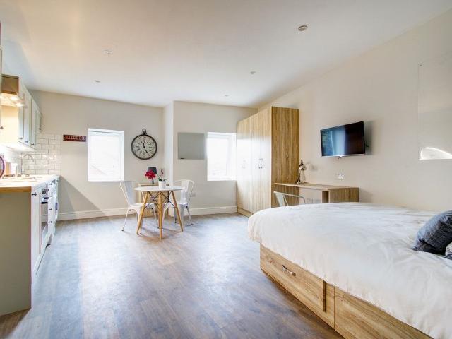 Peel Street, Nottingham NG1, Studio to rent, £1,209 pppm | PrimeLocation