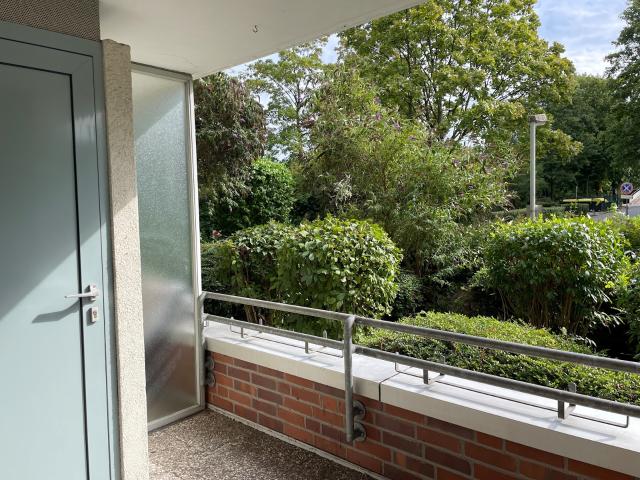 Peenestr. 7, E M Barrierefreie 2 Zimmer Wohnung mit Loggia im Erdgeschoss!