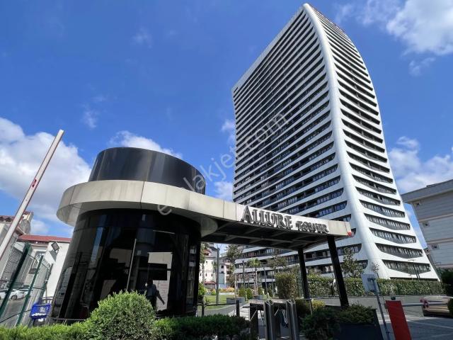 Pegaas'tan Allure Tower'da Göl Deniz E5 Manzaralı Kiralık Daire