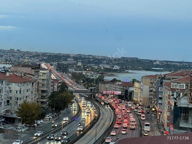 PEGAAS'TAN DENİZGÖL VE E5 MANZARALI TERAS KAT 2+1 KİRALIK DAİRE