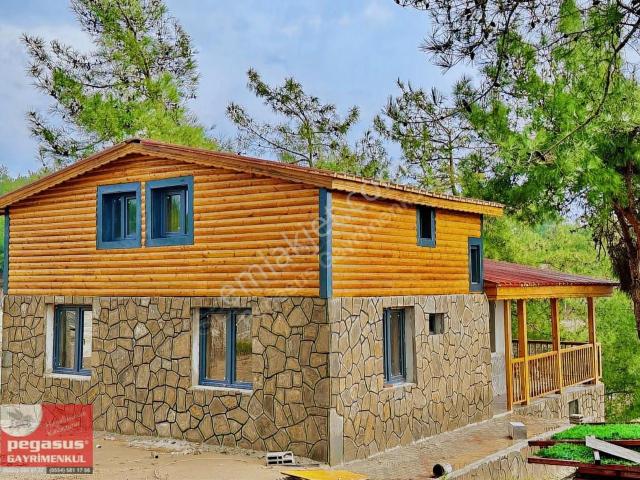 Pegasus'tan Adana Çukurova Pirili Mh.nde Taş Ve Ahşap Villa