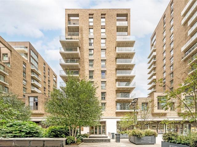 Pegler Square, Kidbrooke Village. 2 bed apartment to rent £2,400 pcm £554 pw