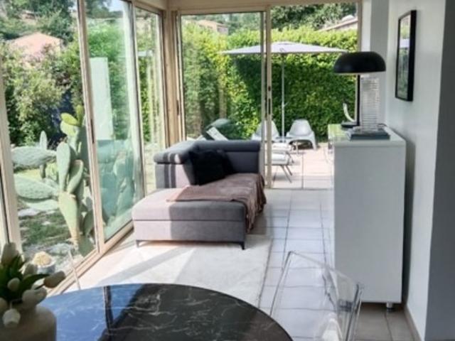 PEGOMAS MAISON 3P 94 M2 PISCINE 300 M2 TERRAIN RESIDENCE SECURISEE