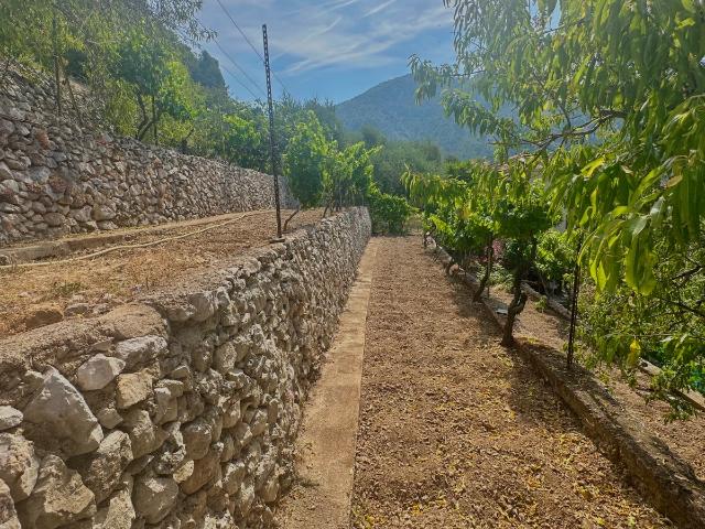 Peille Maison proche du village avec vue dégagée campagne