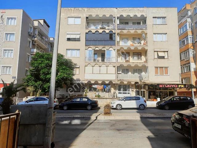 Pek Emlaktan Merkezi Yerde Satılık Arakat Doğalgaz Lı Daire