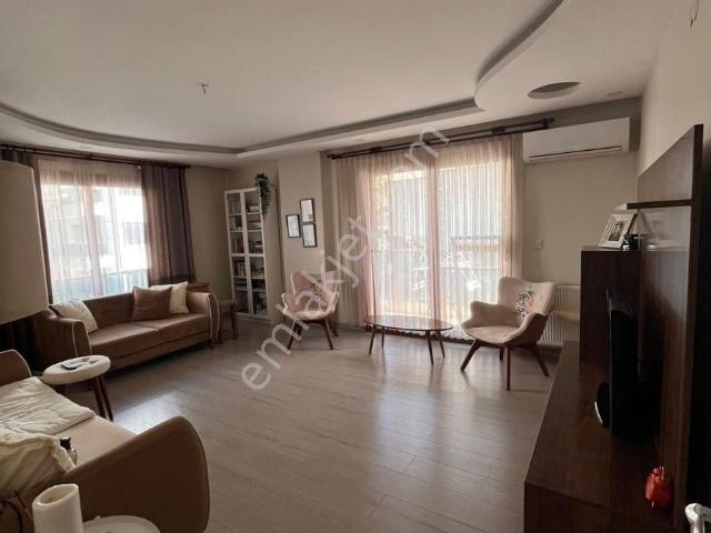 Peker Mah.geniş 2+1 Kapalı Mutfak Arakat 11 Yaşında Daire