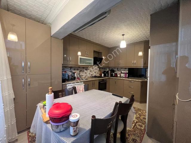 Peker Mahallesi ✅3+1 120m2 4 Katlının 1 Katı Arakat ❇️ Kapalı Mutfak
