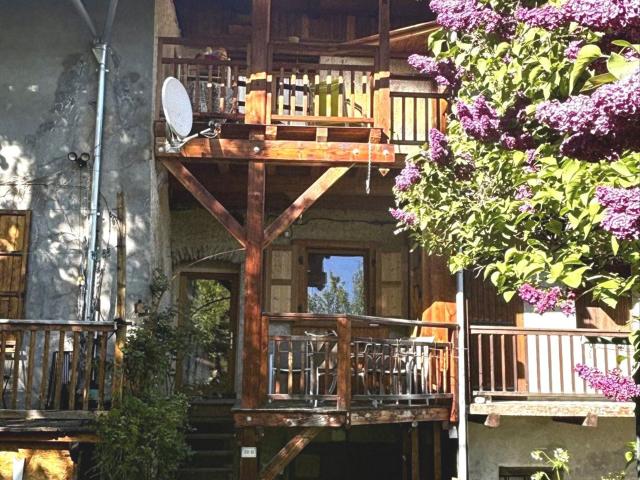 Pelvoux Charmante Maison De Village T4 + T2 Jardin Et Te. 120m² Pelvoux