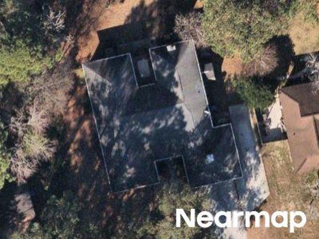 Pelzer Dr
