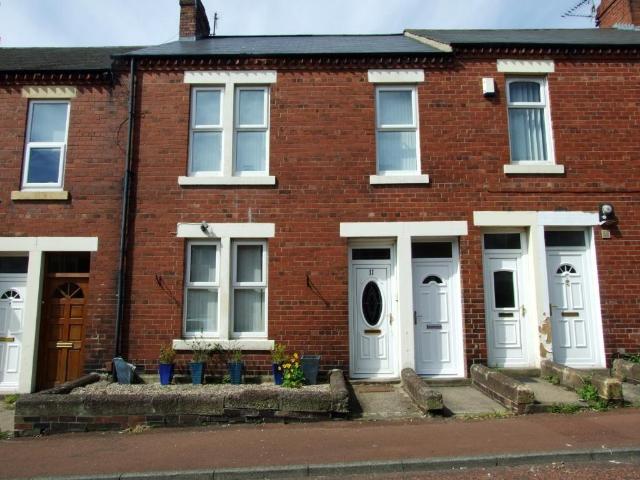 Pelaw NE10 1 bed flat to rent £600 pcm £138 pw