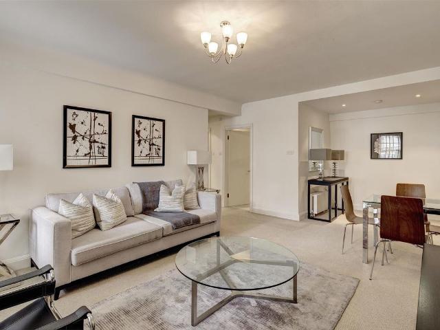 Pelham Court, Fulham Road, London SW3, 2 bed flat to rent, £4,550 pcm | PrimeLocation