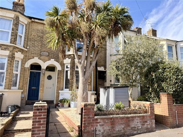 Pelham Road, Cowes, Isle of Wight, PO31 3 bed house to rent £1,350 pcm £312 pw