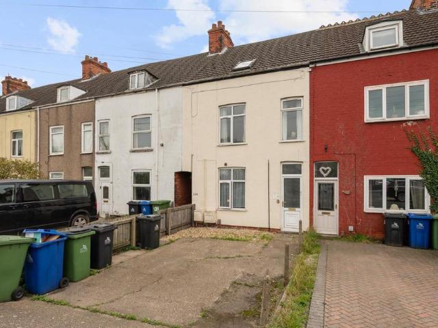 Pelham Road, Immingham DN40 2 bed serviced apartment to rent £1,600 pcm £369 pw