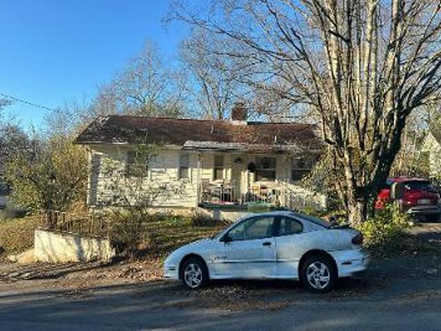 Pelham Rd