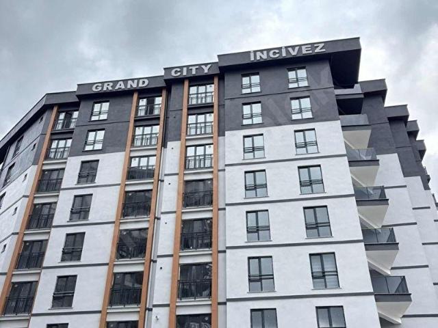 PELİN'DEN GRAND CİTY'DE 1+1 FUL EŞYALI KİRALIK DAİRE