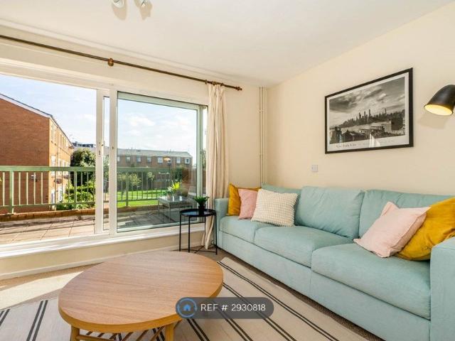 Pellerin Road, London N16, 3 bed maisonette to rent, £4,000 pcm | PrimeLocation