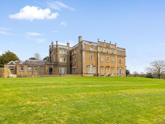Peper Harow House, Peper Harow Park, Peper Harow GU8, 2 bed flat to rent, £2,750 pcm | PrimeLocation