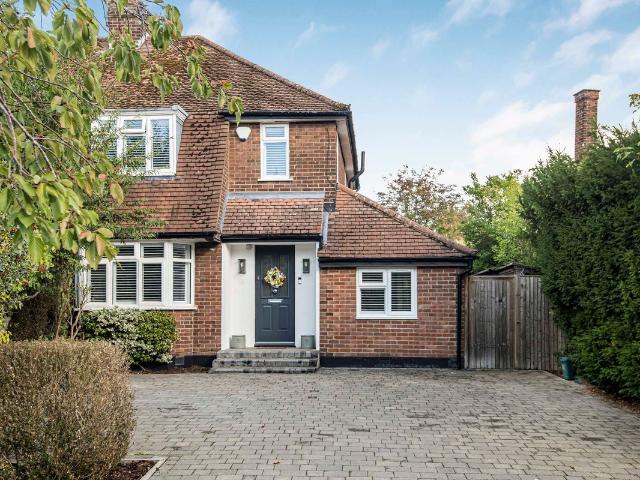 Peplins Way, Brookmans Park, Hatfield AL9, 3 bed semi detached house to rent, £2,750 pcm | PrimeLocation