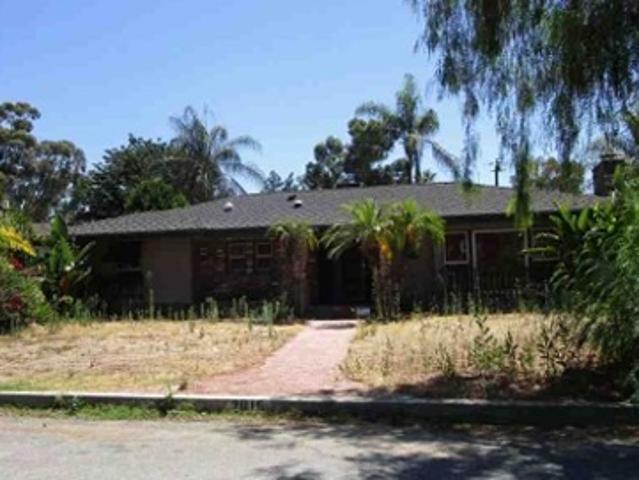 Pepper Tree Ln