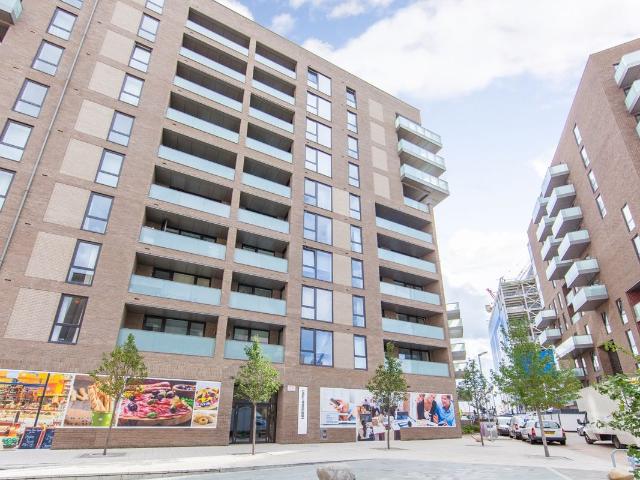 Peppercorn Court, 18 Blair Street, Aberfeldy Village, London E14, Studio to rent, £1,950 pcm | PrimeLocation