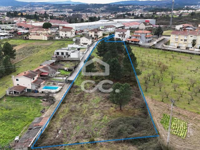 Oportunidade Única Terreno 4.742m² com Projeto Aprovado em Chaves