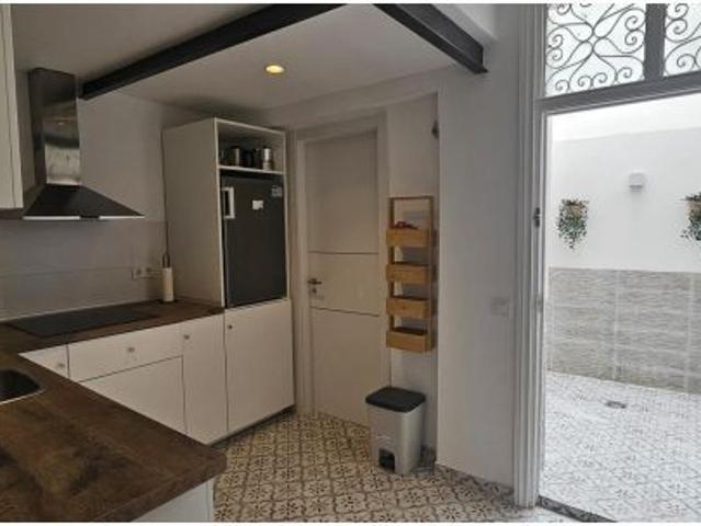 Pequeño Chalet Recién Reformado en Centro de Alicante