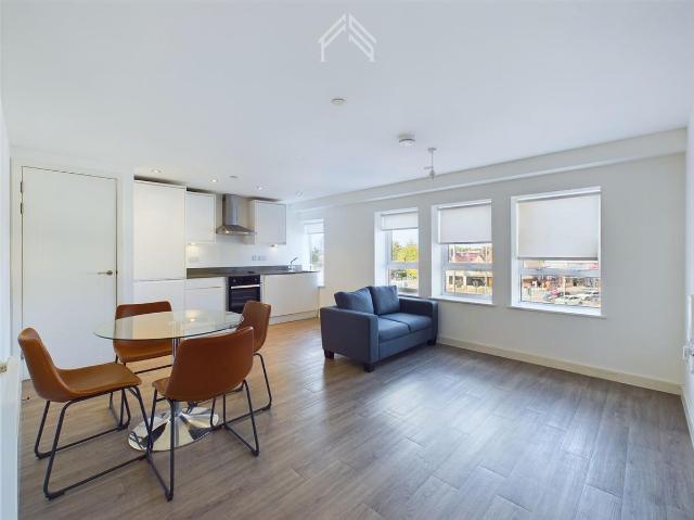 Perth Road, London IG2, 1 bed flat to rent, £1,400 pcm | PrimeLocation
