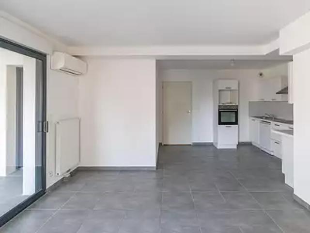 Pertuis 84120 Achat / Vente appartement 3 pièces t3 terrasse