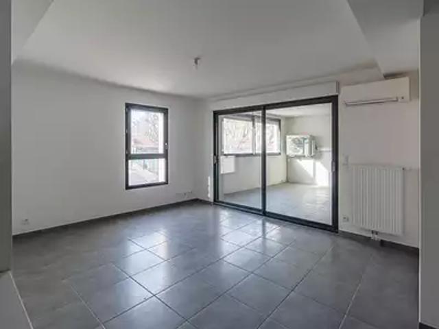 Pertuis 84120 Achat / Vente appartement 3 pièces t3 terrasse