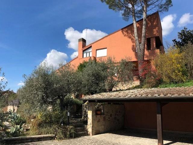 Perugia– Monteluce Via Del Grecale Villa ubicada a pocos m. 0m² Perugia