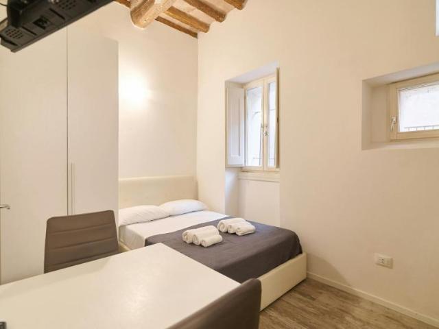 Perugia Perugia 06121 105168368