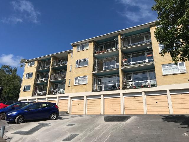 Pera Road, Bath BA1, 2 bed flat to rent, £1,350 pcm | PrimeLocation