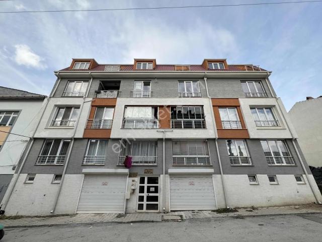 Pera'dan Çamlıca Mh. Birlik Cd. Yakını Kiralık 2+1 Dubleks Daire