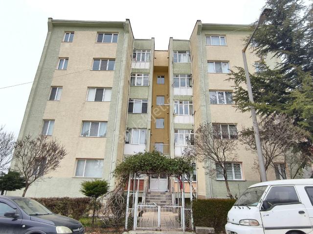 Pera'dan Çankaya Mah.göçmen Evlerinde Kiralık 2+1 Daire