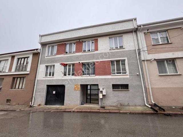 Pera'dan Büyükdere Ogü Yakını Kiralık Abonelikleri Açık 1+1daire