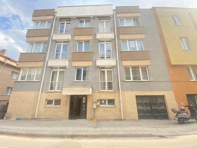 Pera'dan Şirintepe İletişim Kapısı Eşyalı Temiz Kiralık 1+1 Daire