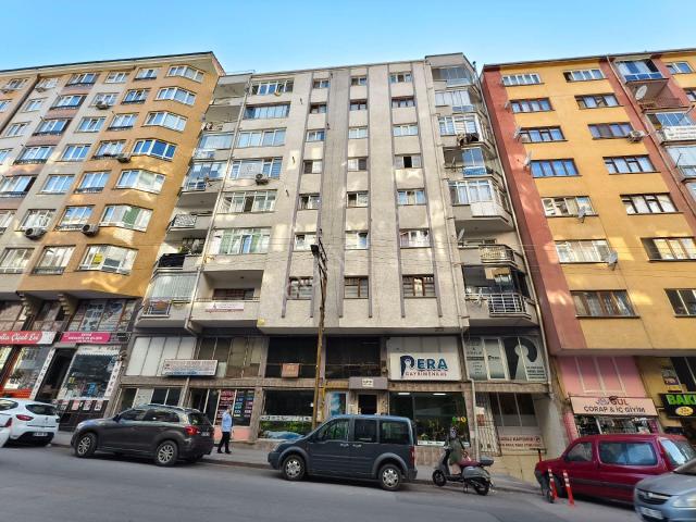 Pera'dan Kurtuluş Mh.sarper Cad. Eşyalı Geniş Ferah Kiralık 3+1 Daire