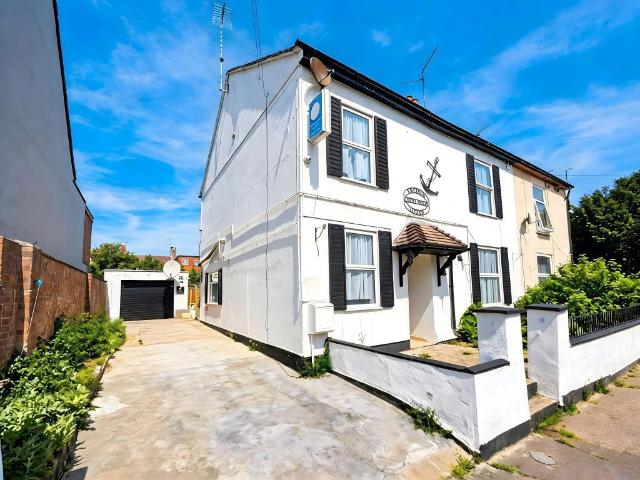 Percival Street, Peterborough PE3, 6 bed semi detached house to rent, £1,650 pcm | PrimeLocation